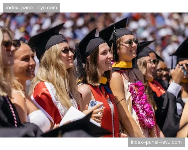 多名WNBA球星参与斯坦福大学商学院举办的运动员商业管理课程